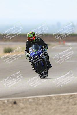 media/Sep-20-2025-TrackDaz (Sat) [[27f0cde673]]/C Group/240pm (Turn 9)/